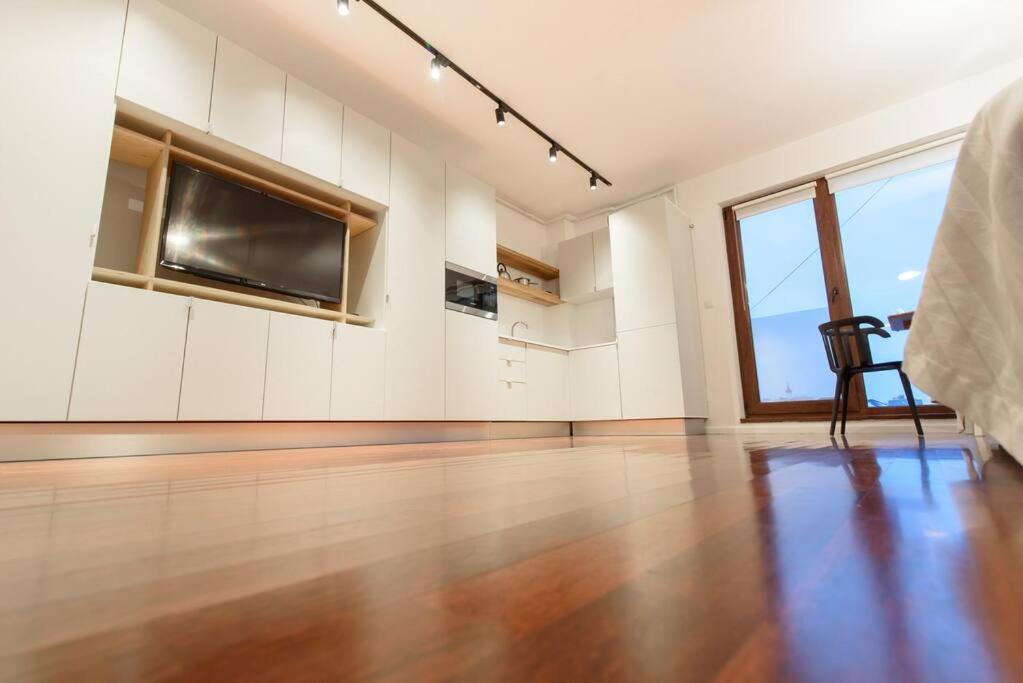 Bianco 19 - Central Studio Universitate - Old Town 부쿠레슈티 외부 사진